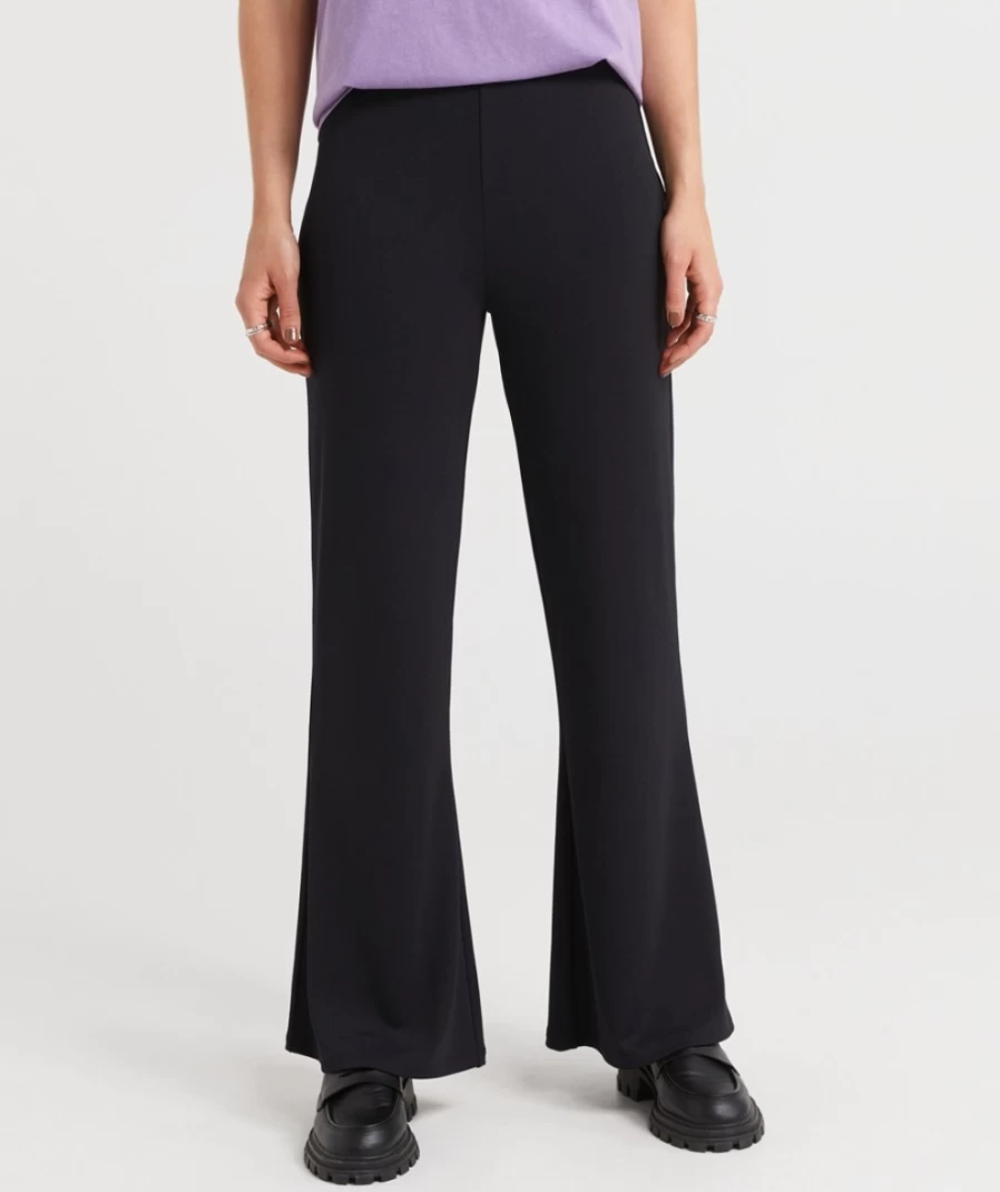 Sportsgirl Women's Holly Rib Flare Pants - High Waisted Bootcut Trousers with Ribbed Detail