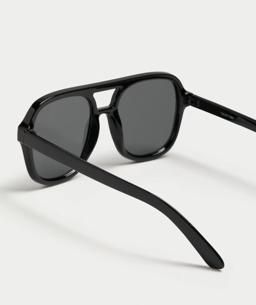 Sportsgirl Women's Black Tia Sunglasses - Stylish UV Protection Shades
