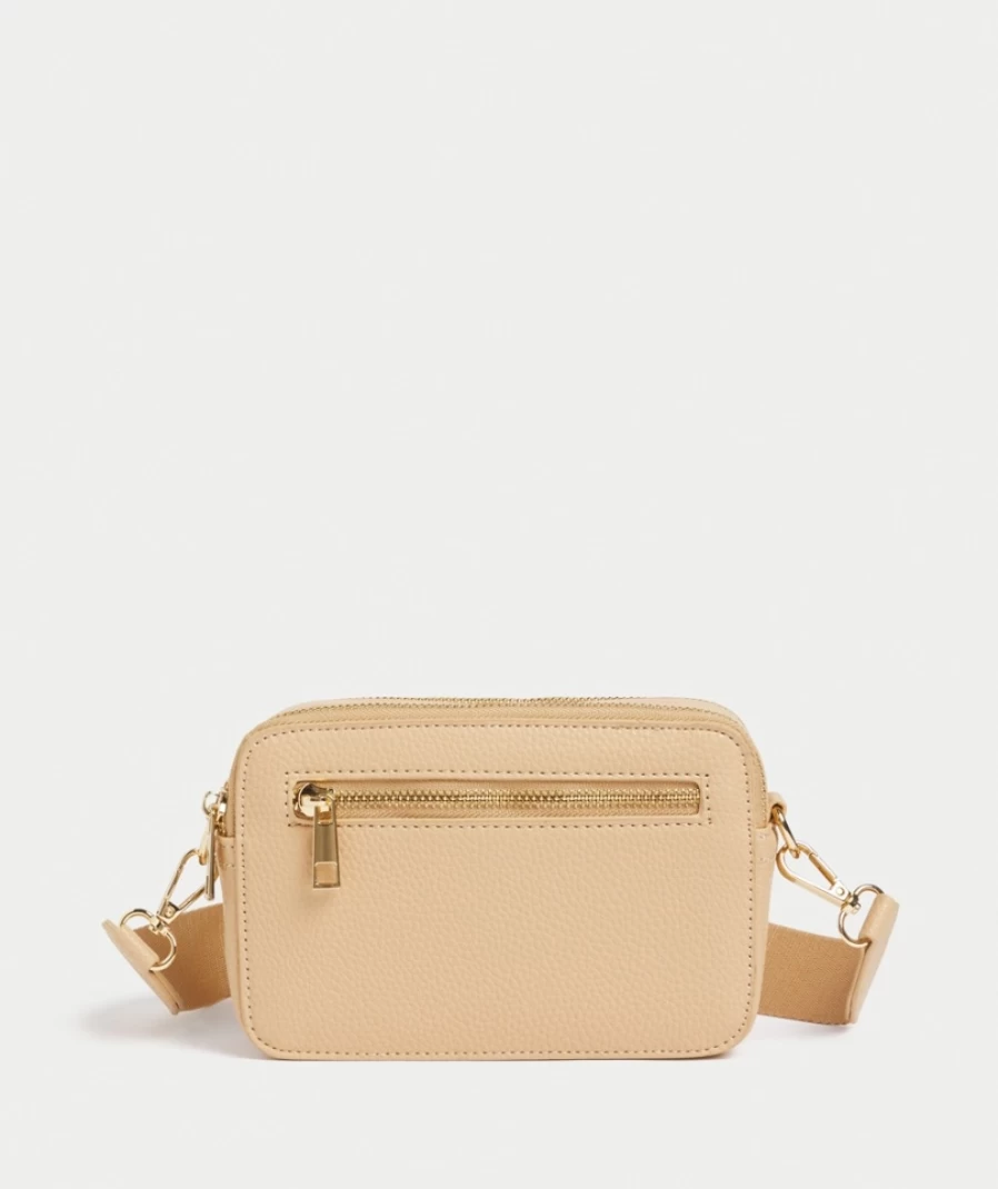 Sportsgirl Women's Tan Dillon Camera Bag - Stylish & Functional Crossbody Bag for Photographers