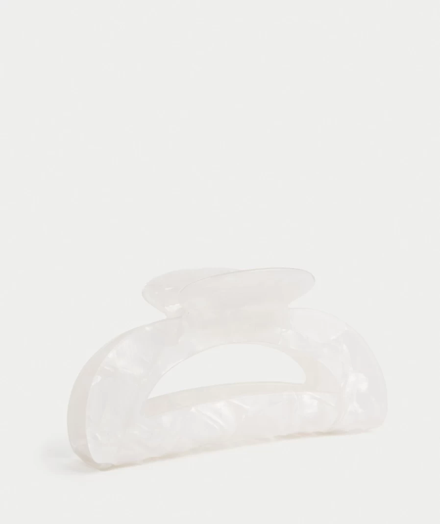 Sportsgirl Pearl Marble Hair Claw for Women - Classic Hair Clip