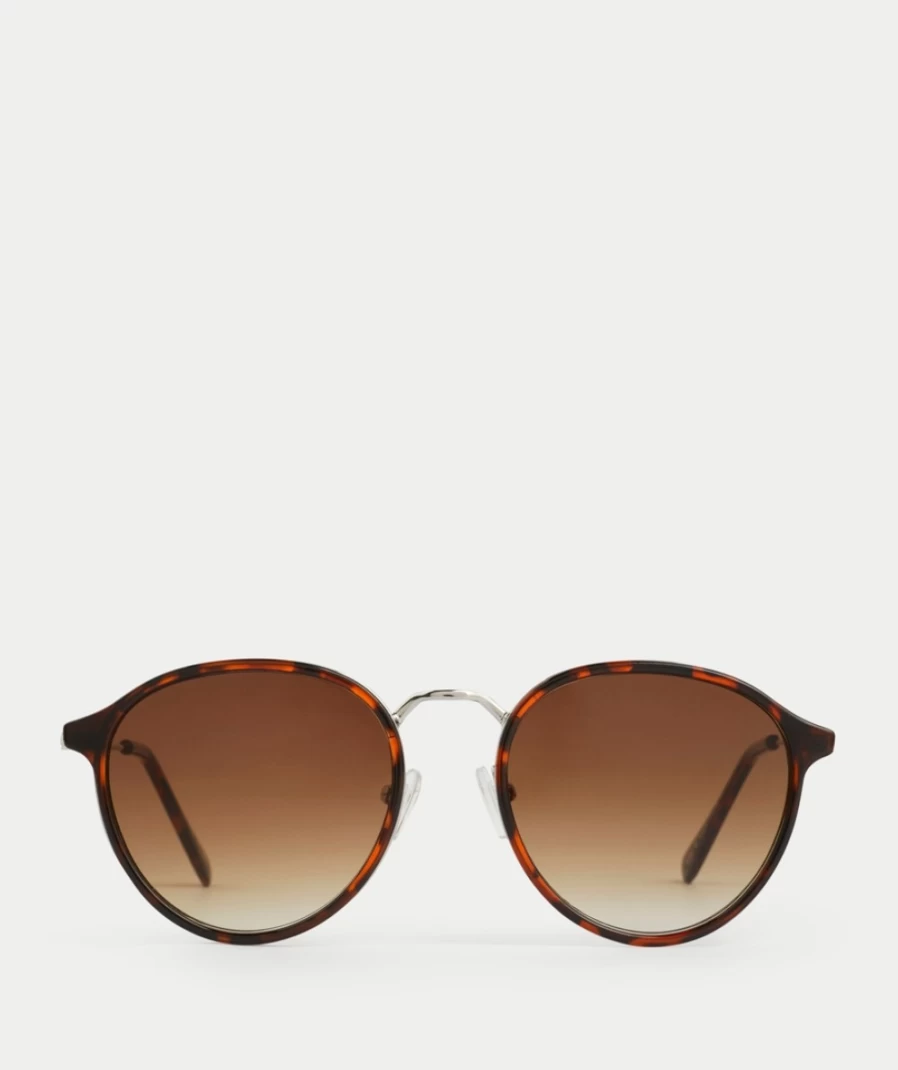 Sportsgirl Women's Eva Sunglasses in Tortoise Shell Color